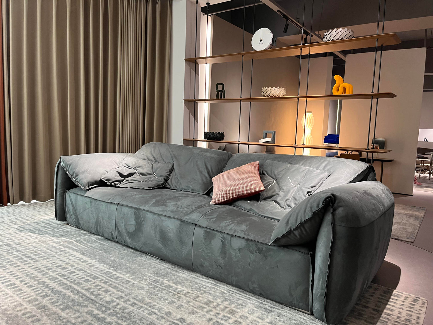 Casablanca Sofa