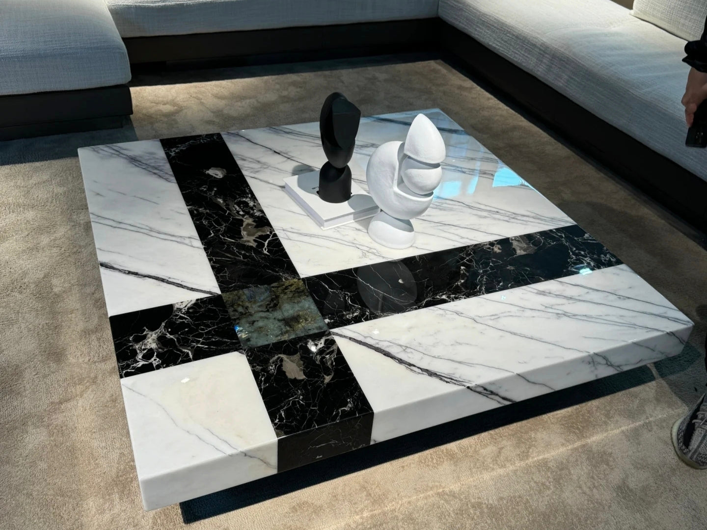 Intervein Coffee Table