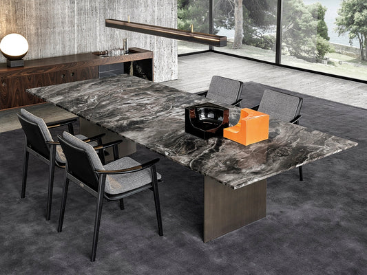 Linha Dining Table