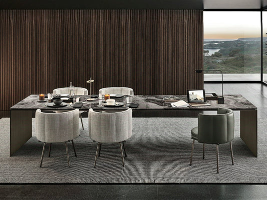 Linha Pro Dining Table