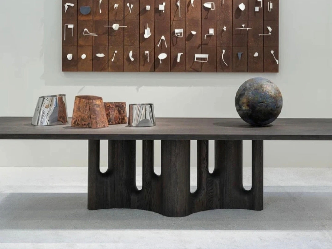 Nin Dining Table