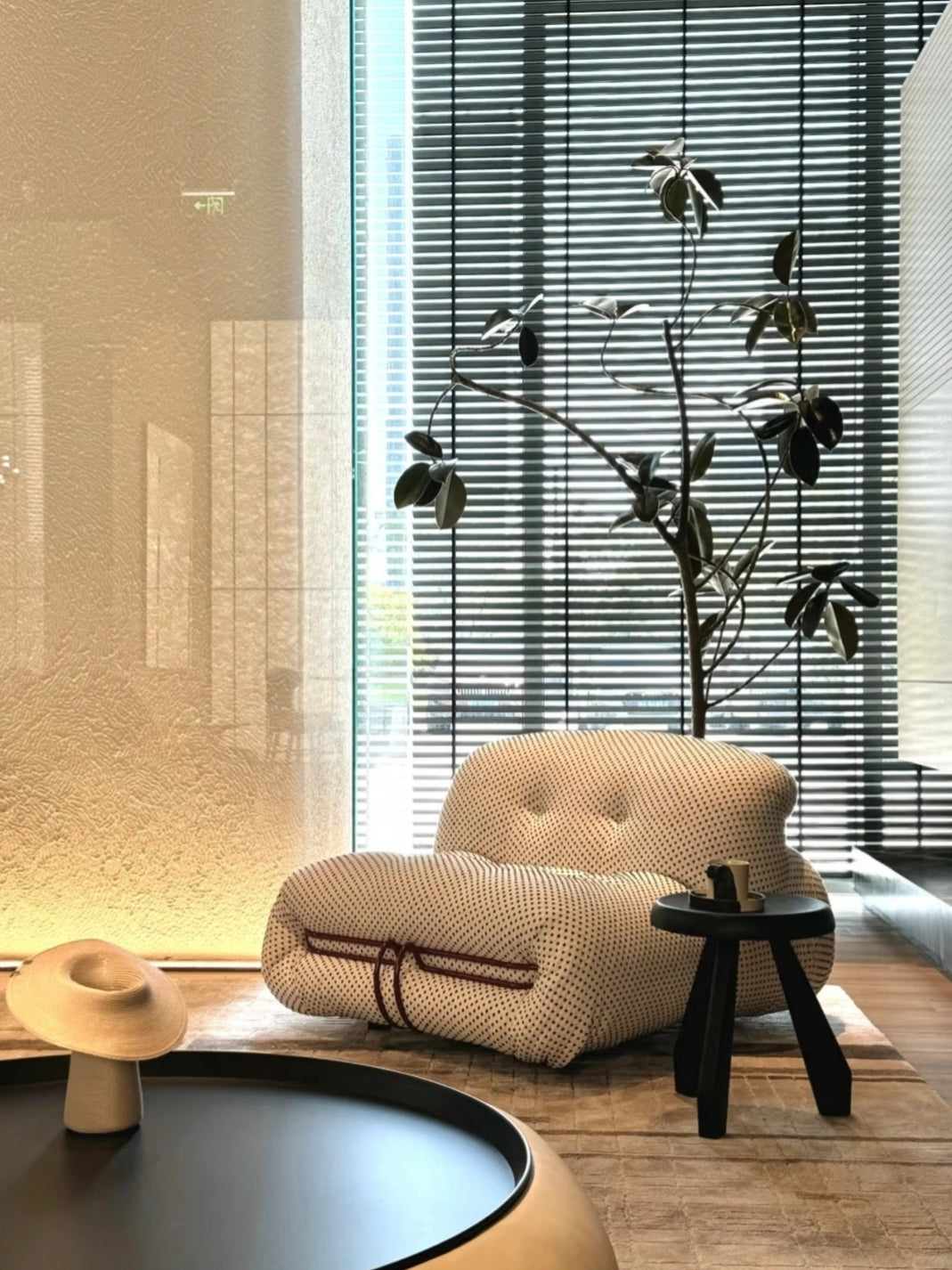 Soriana Chair