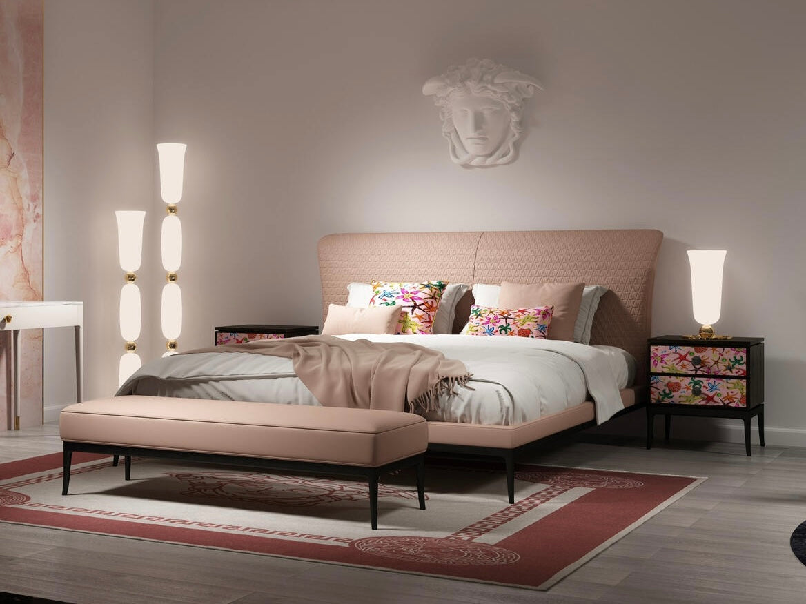 Stiletto Bed