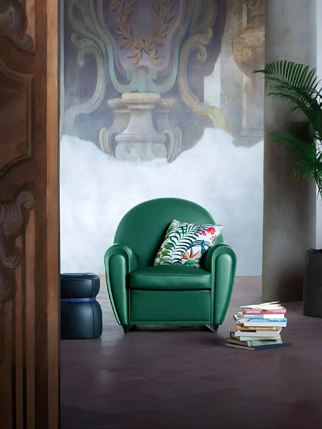 Vanity Fair Chair