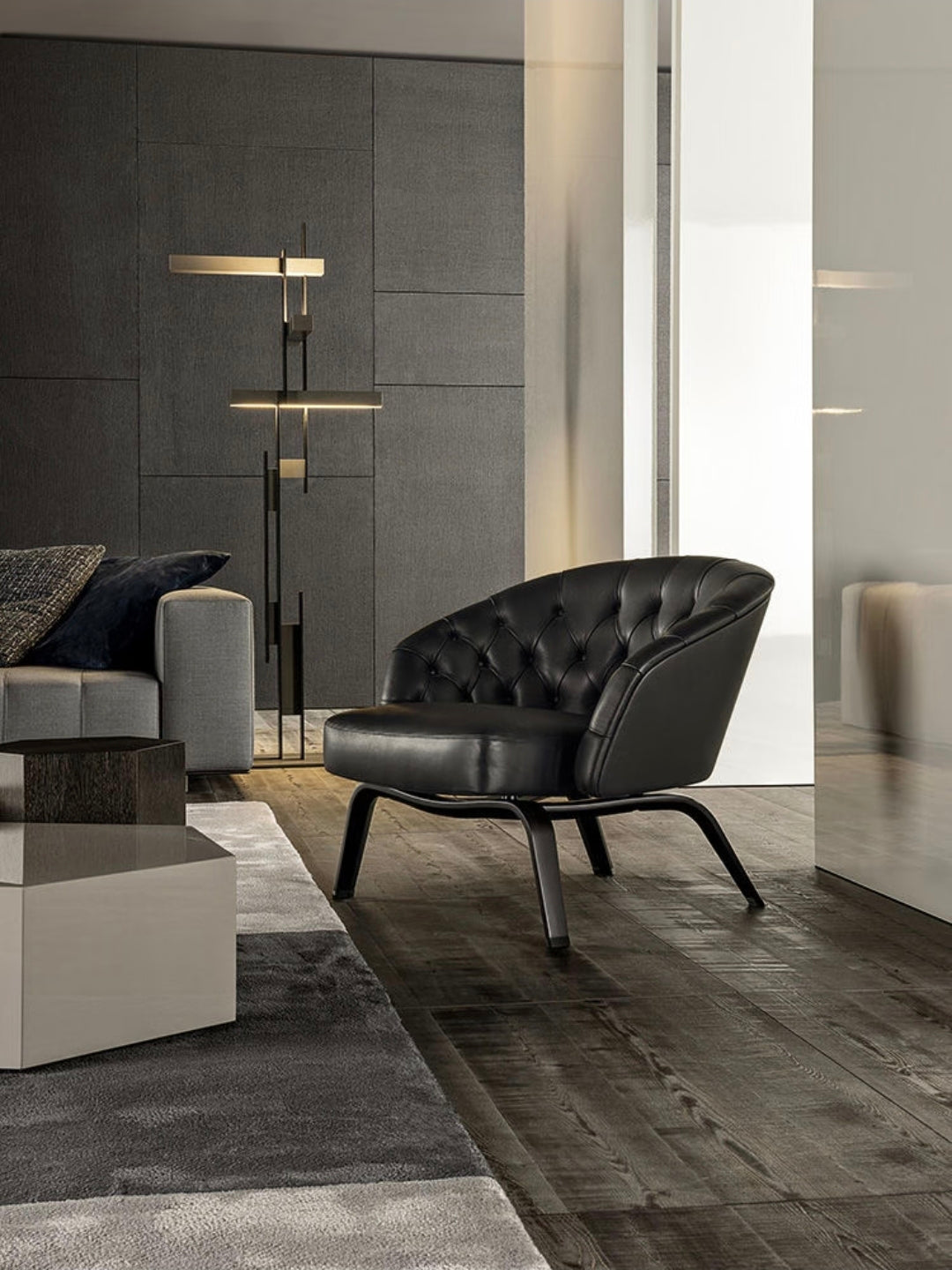 Winston Chair
