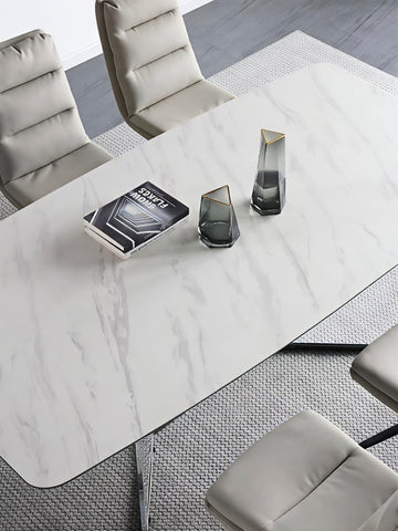 Finn Dining Table