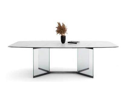 Finn Dining Table