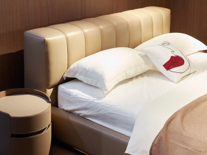 Freeman Bed