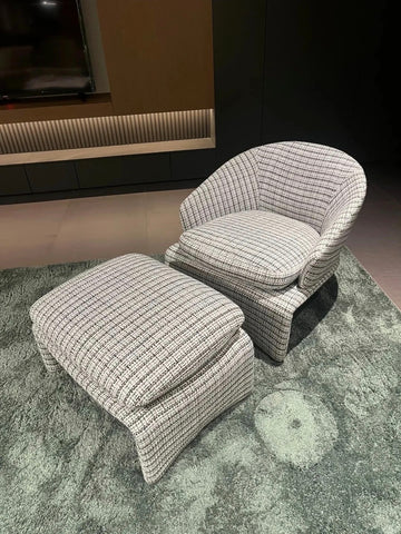 Halley Chair