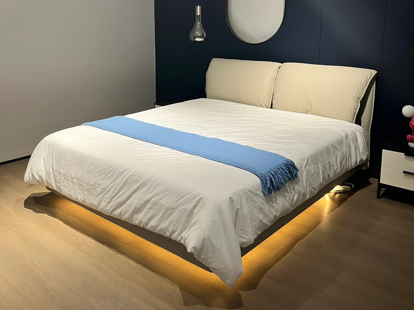 JohnJohn Bed
