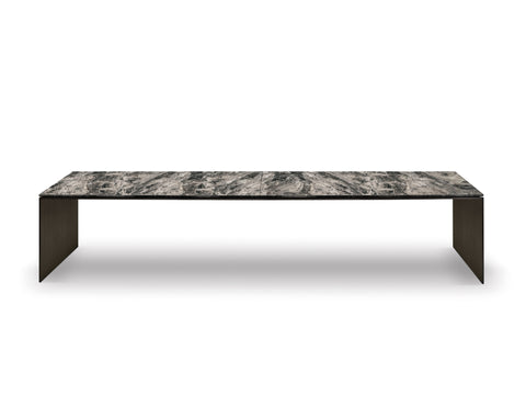 Linha Pro Dining Table